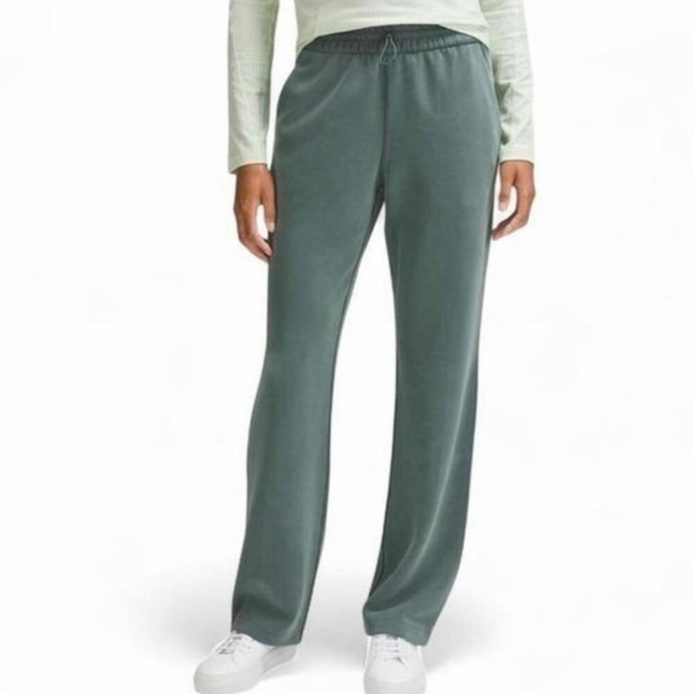 Lululemon Brushed Softstreme Mid Rise Pant Dark Forest Green Size 2 Wide Leg